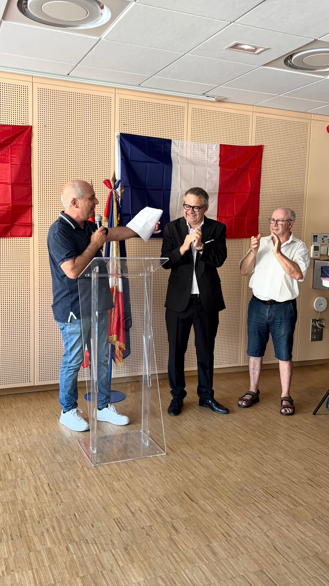 Agrandir l'image 4