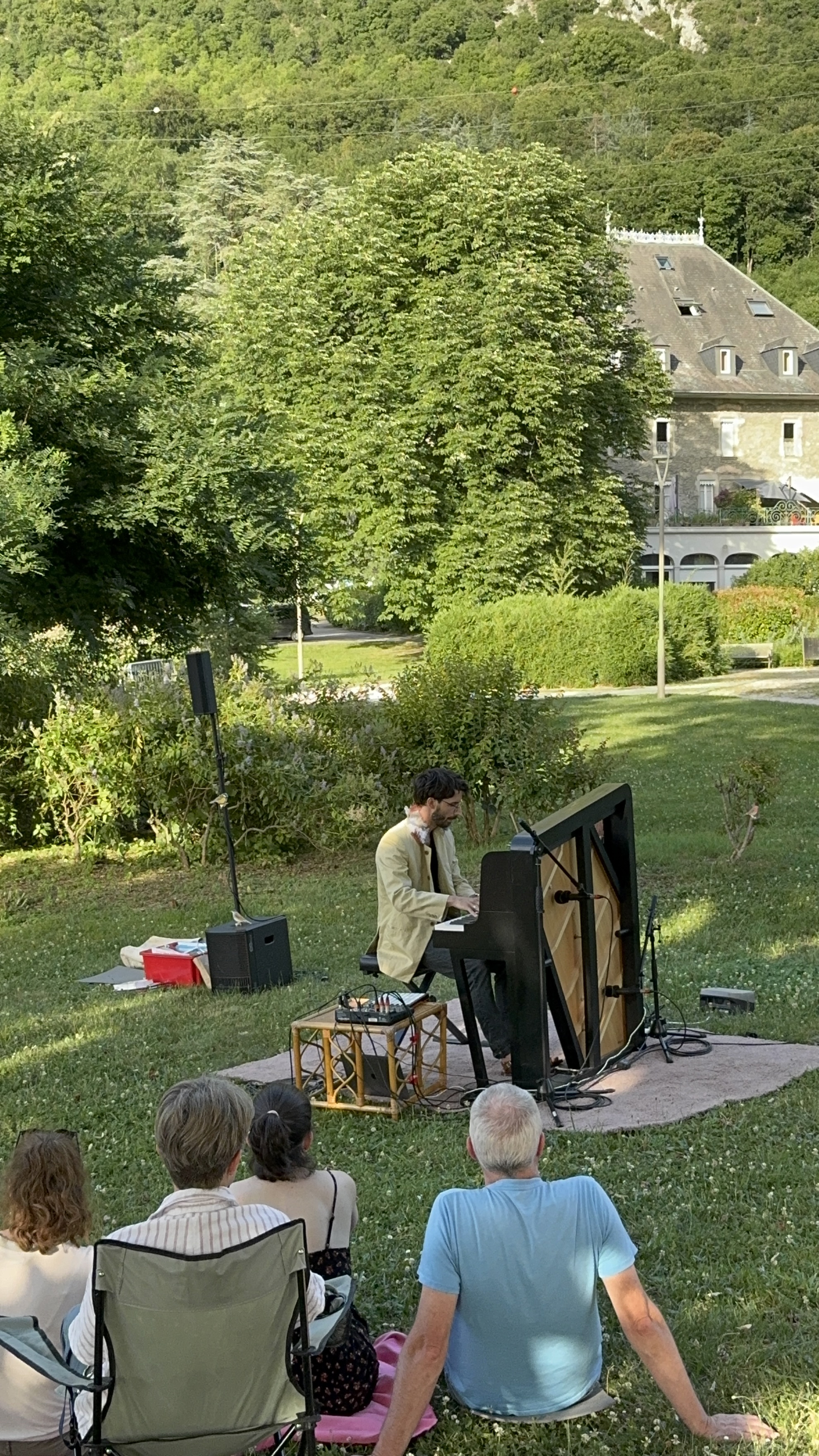 Agrandir l'image 1